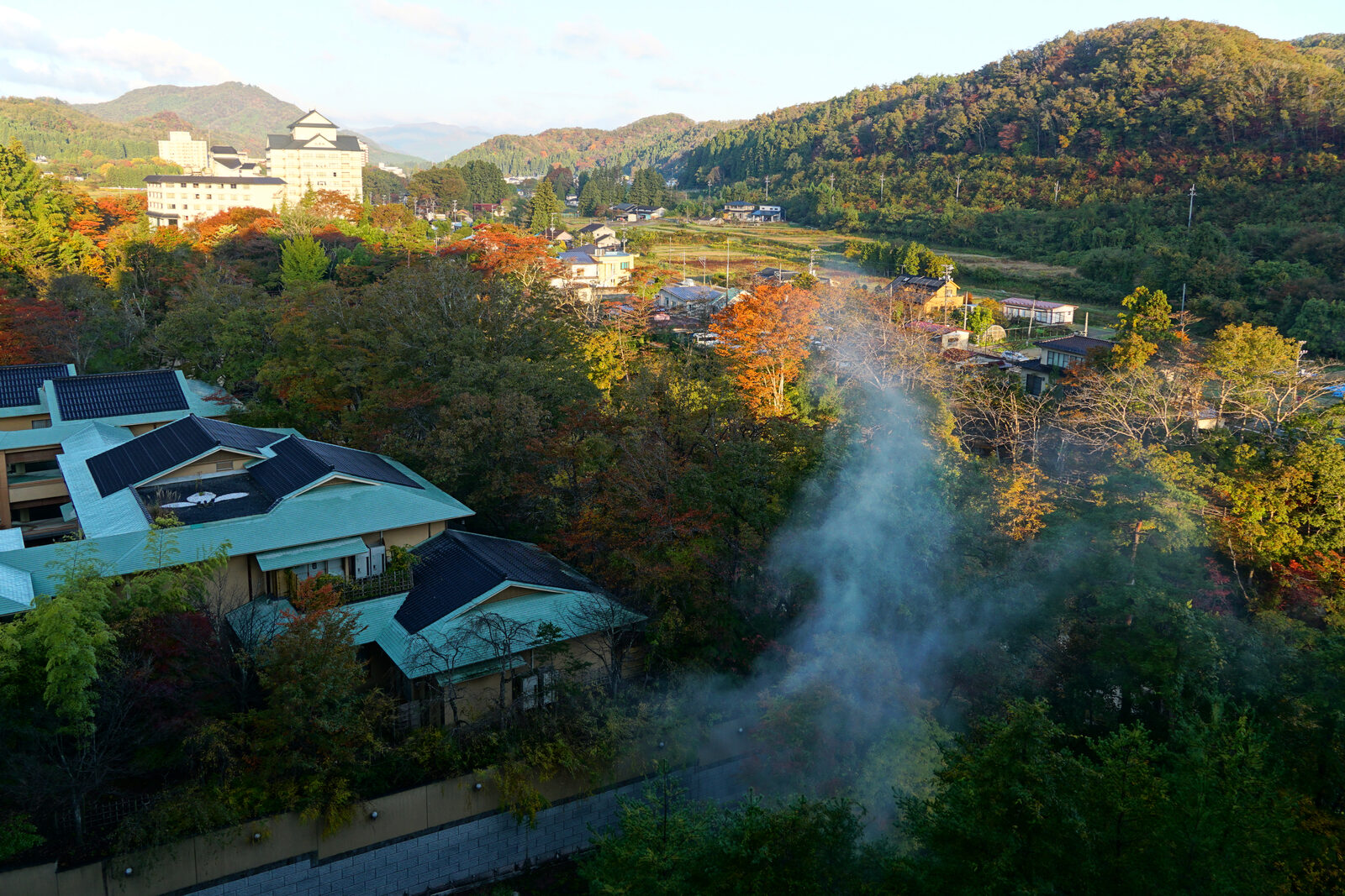 秋保温泉の温泉街の眺め