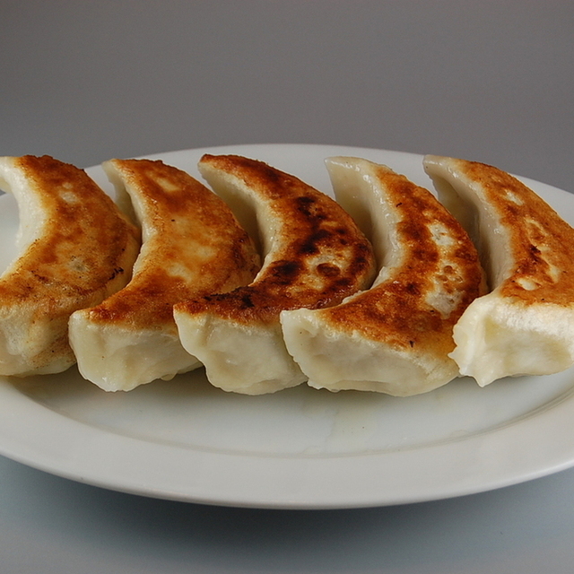 味のきんせいの手作り餃子