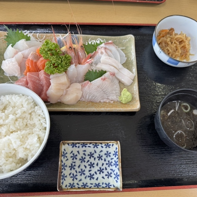 レストラン海幸の刺身盛合せ定食