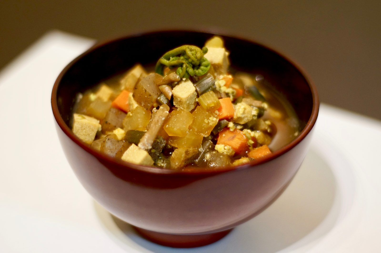 根菜がたっぷり入った津軽の郷土料理、けの汁