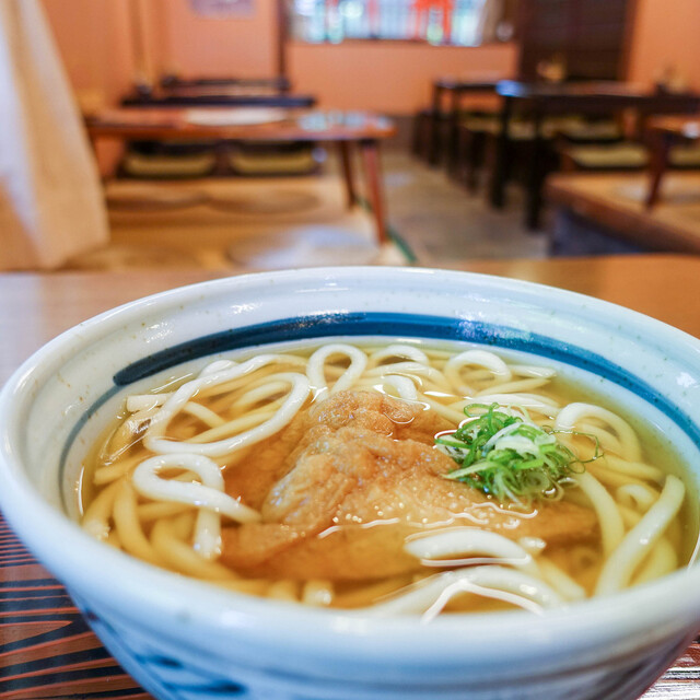 にしむら亭のきつねうどん