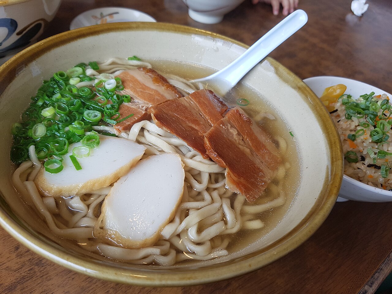 沖縄そばとじゅーしー