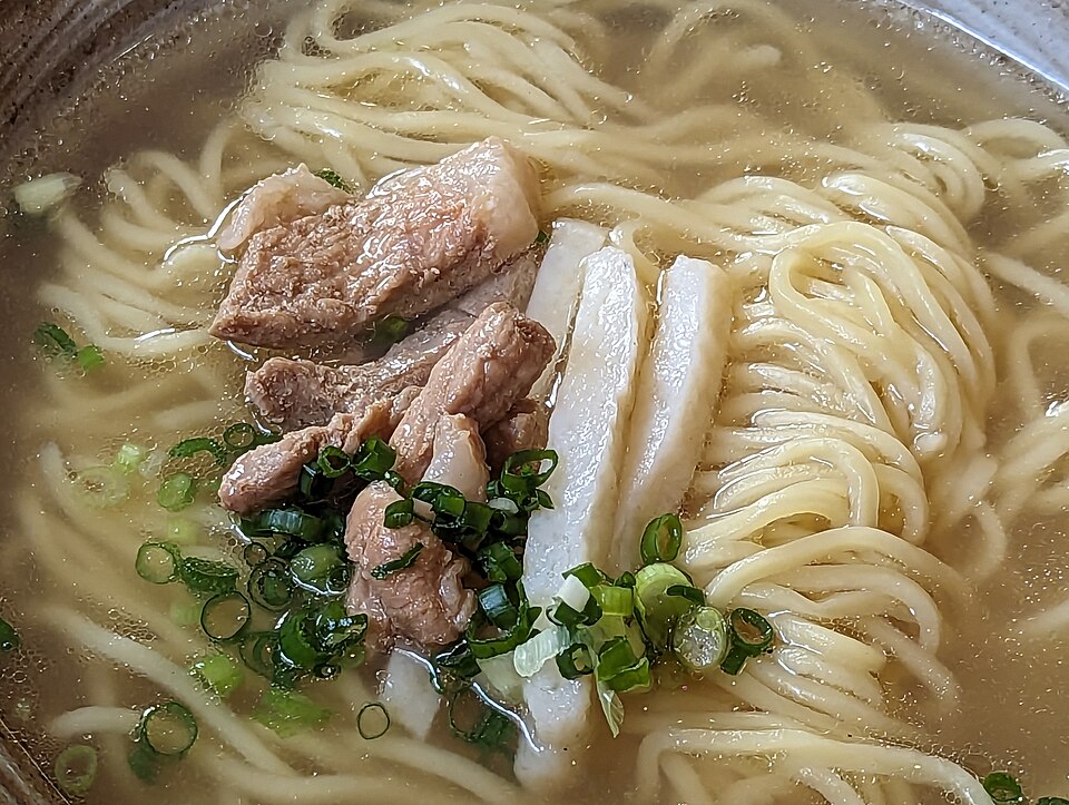 伊良部そば かめの名物そば