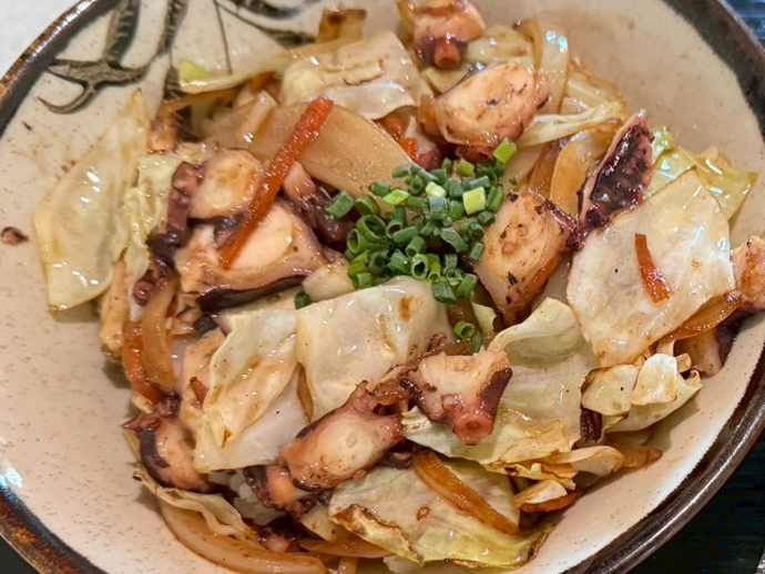 お食事処すむばりの名物タコ料理