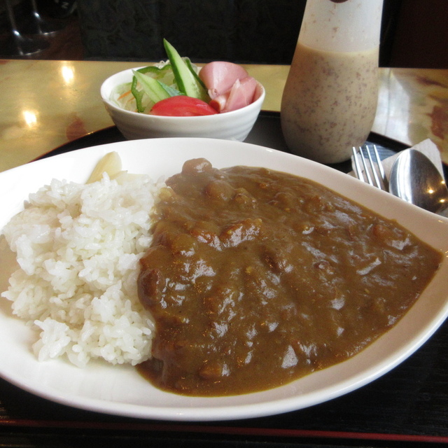 ルージュの店内