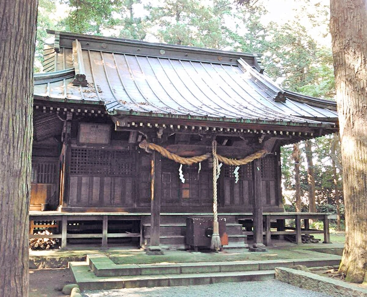 生品神社の本殿