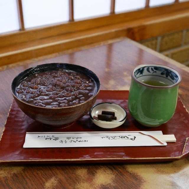 納言志るこ店の料理