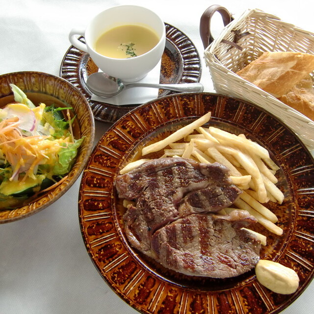 ピレネーの料理