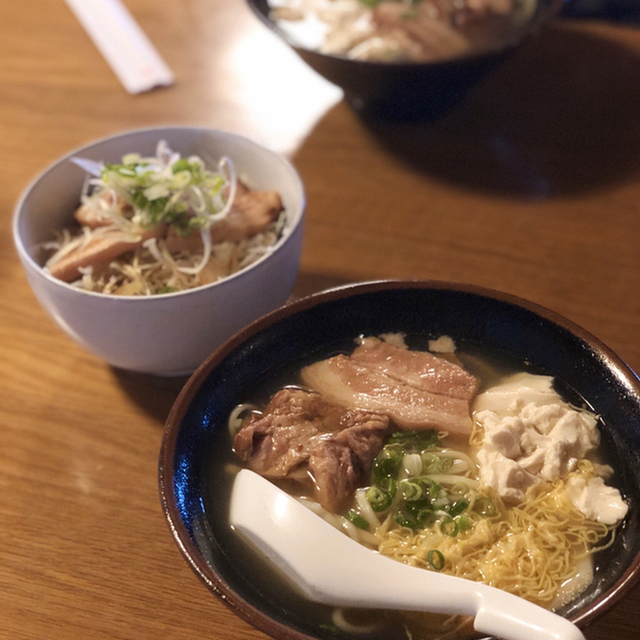 伊良部そば かめの料理