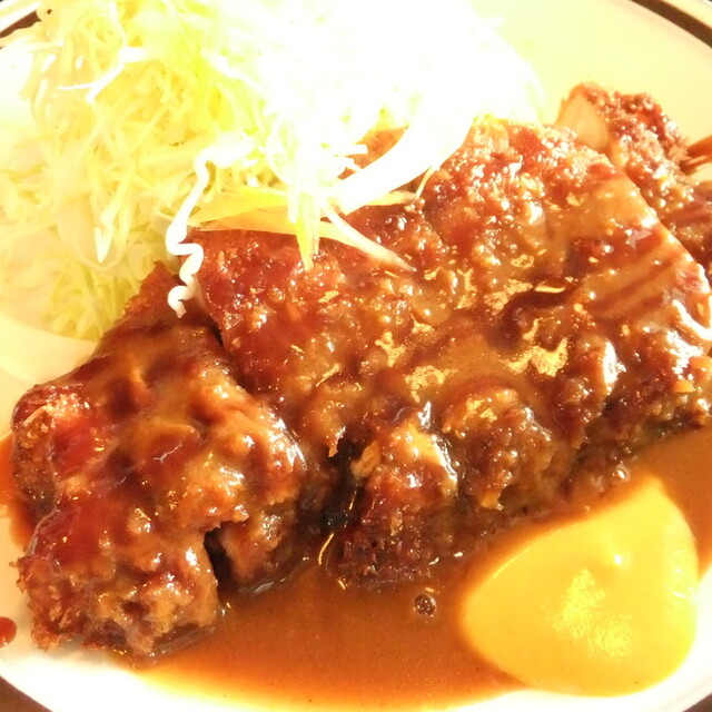 矢田かつの料理