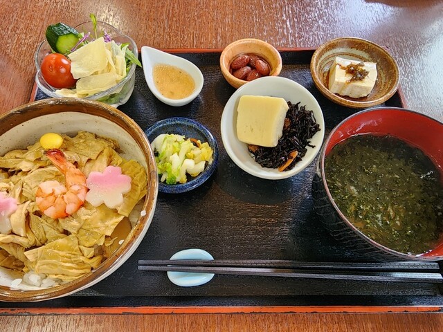 油源の湯波づくし膳