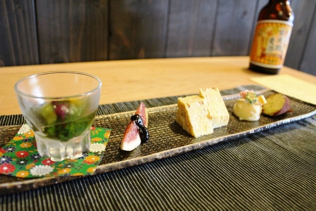 和み茶屋の生ゆばと豆腐料理の盛り合わせ