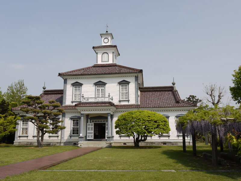 致道博物館の旧西田川郡役所の時計塔