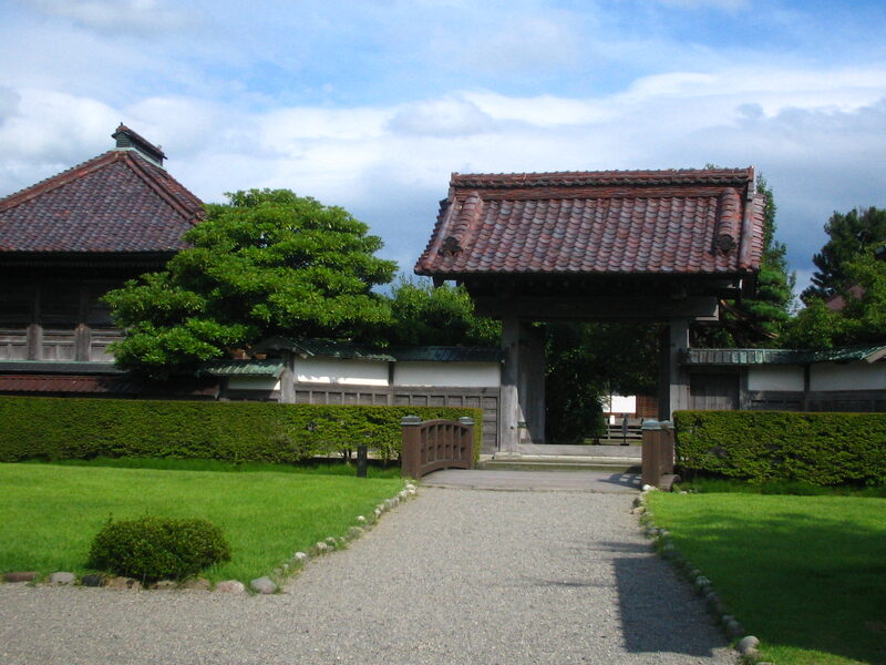 庄内藩校致道館の表御門