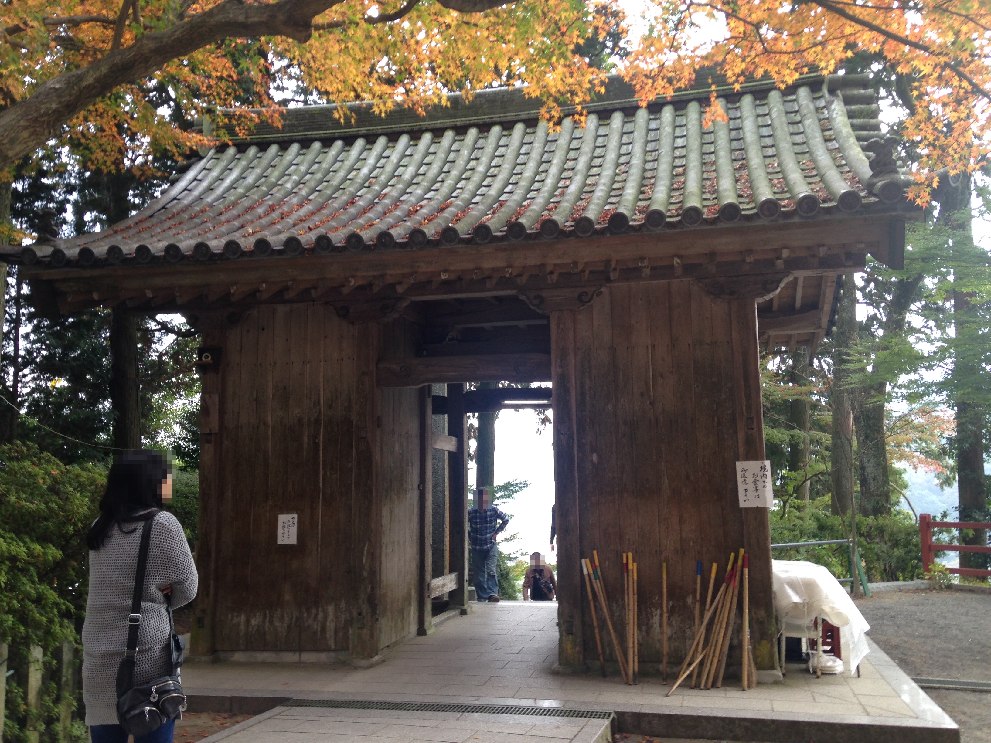 大興善寺の山門（三門）