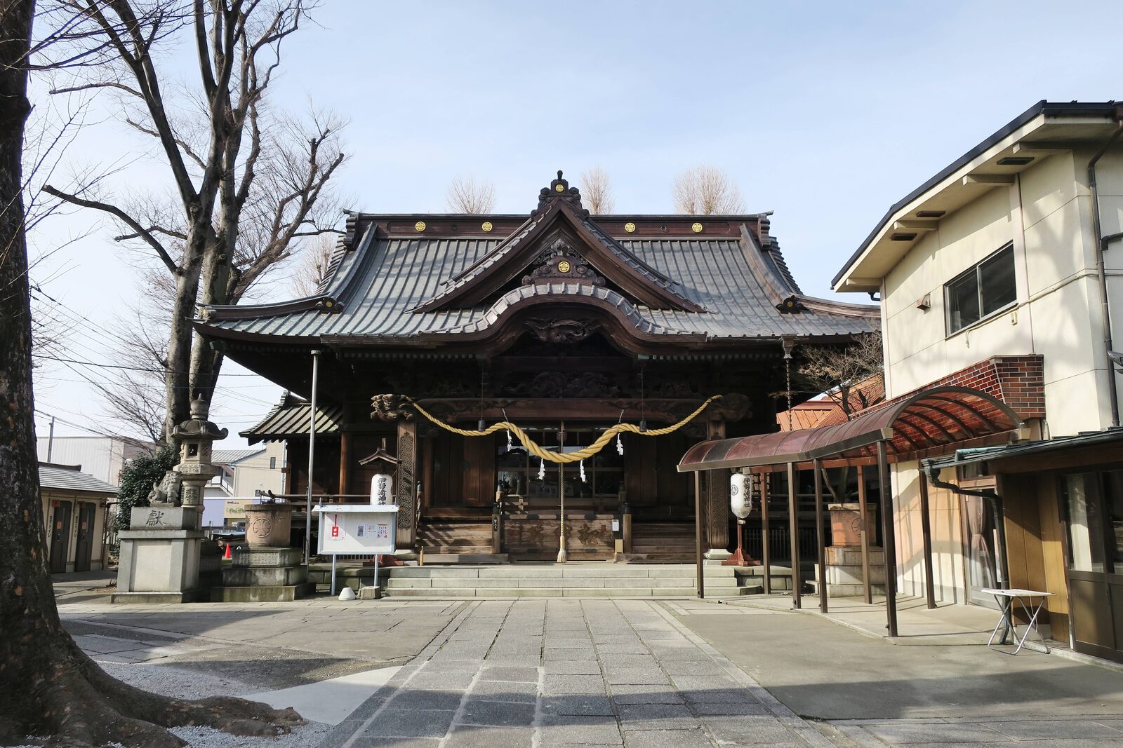 伊勢崎神社の拝殿