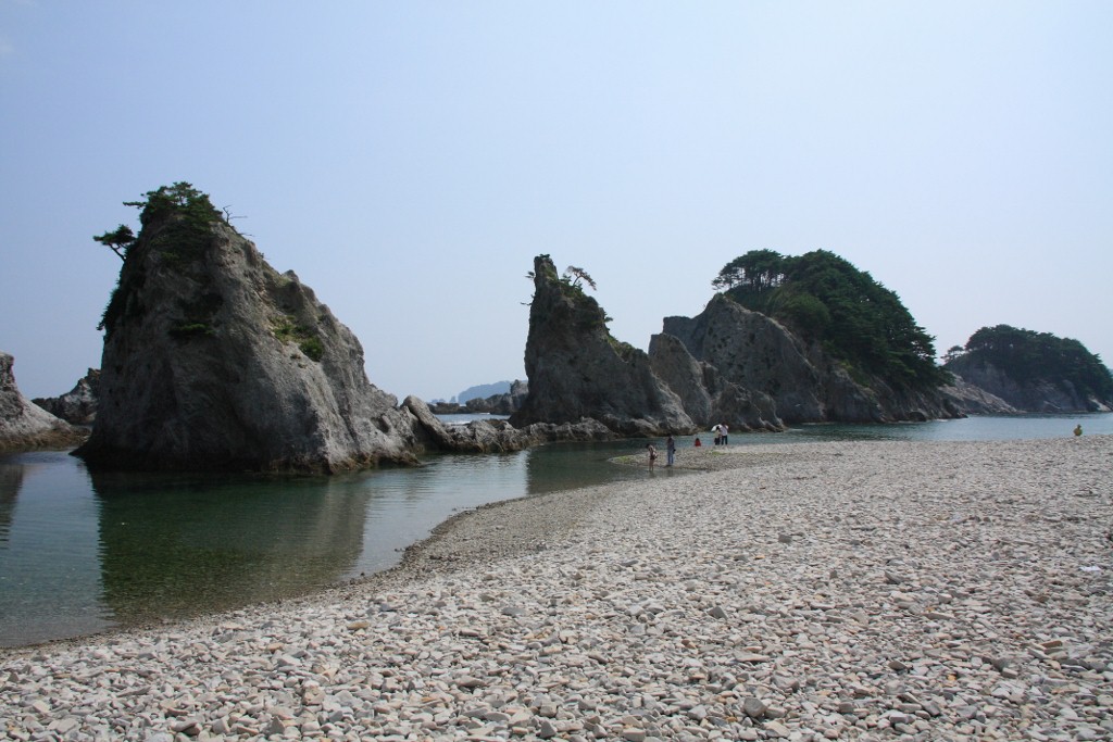 展望台から見下ろす浄土ヶ浜