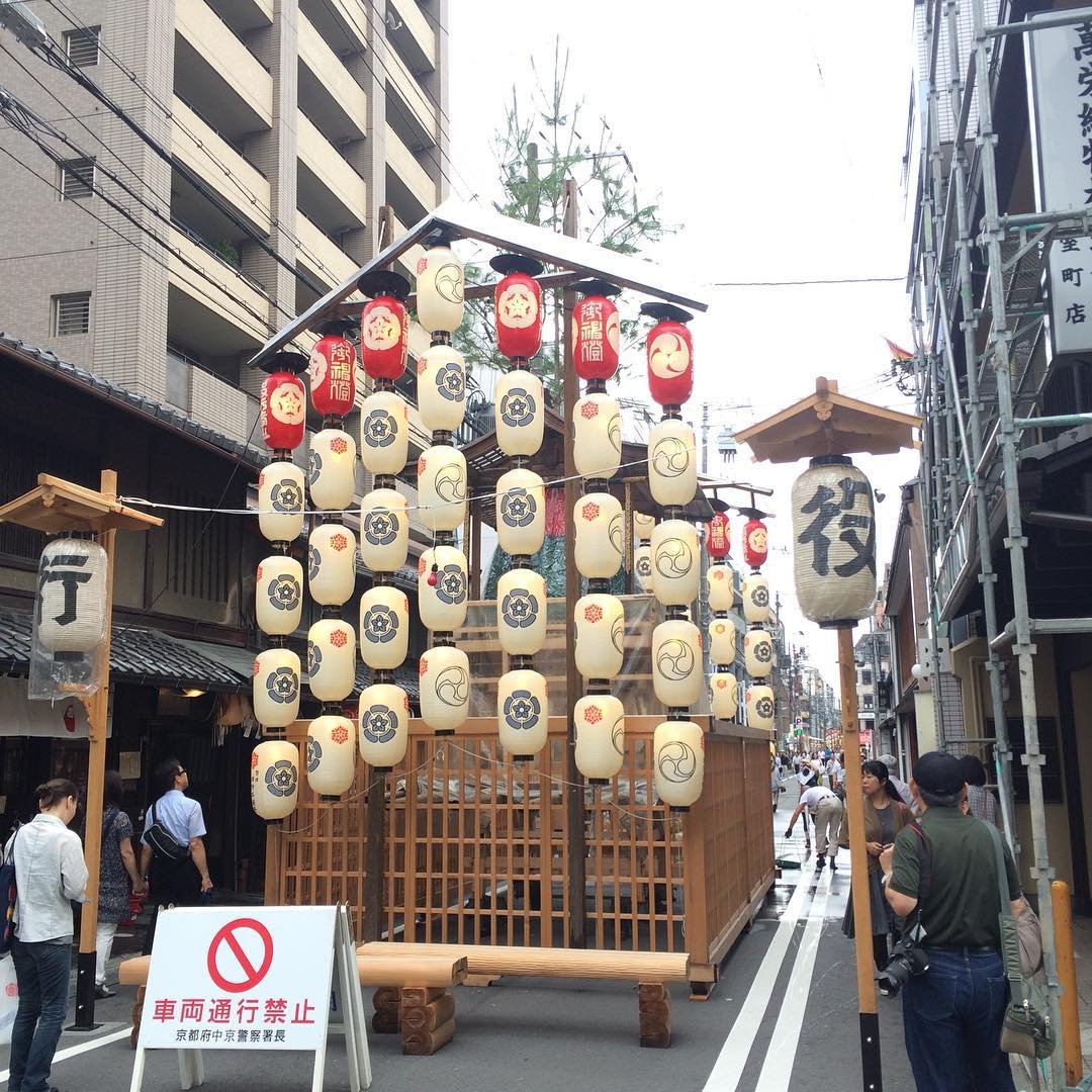 京都 夏の2泊3日モデルコース｜祇園祭と川床、青もみじの避暑旅