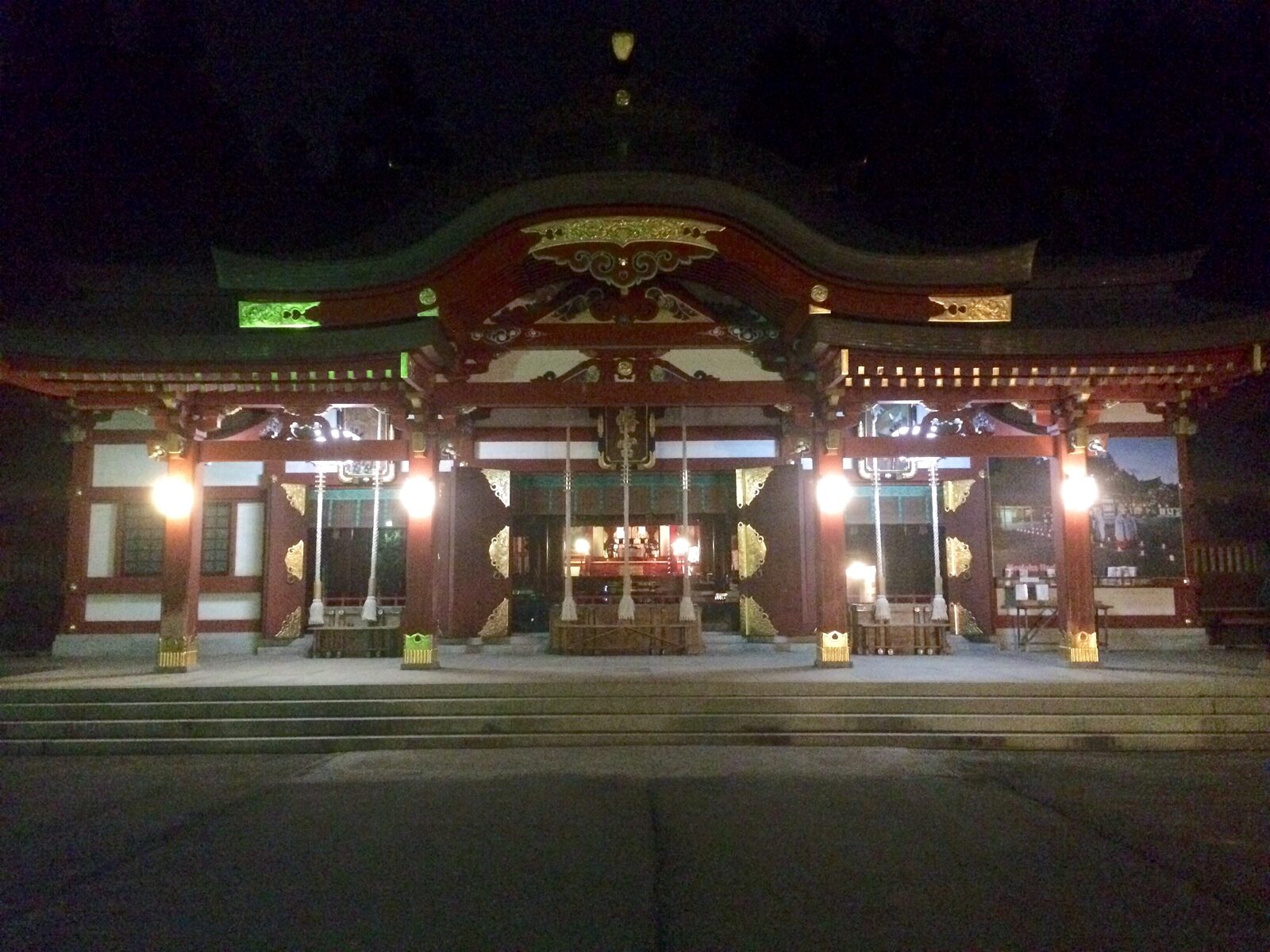盛岡八幡宮の拝殿