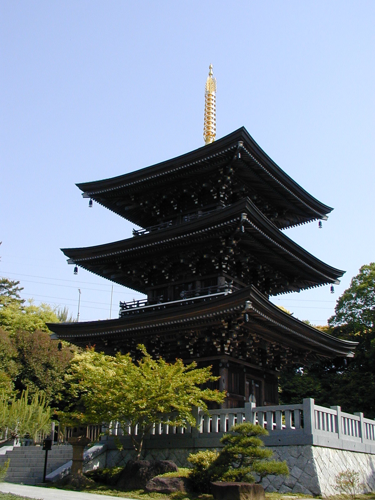 村松山虚空蔵堂の三重塔