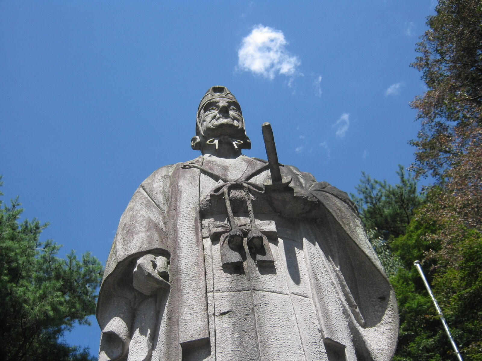 松平定信公（楽翁公）の像