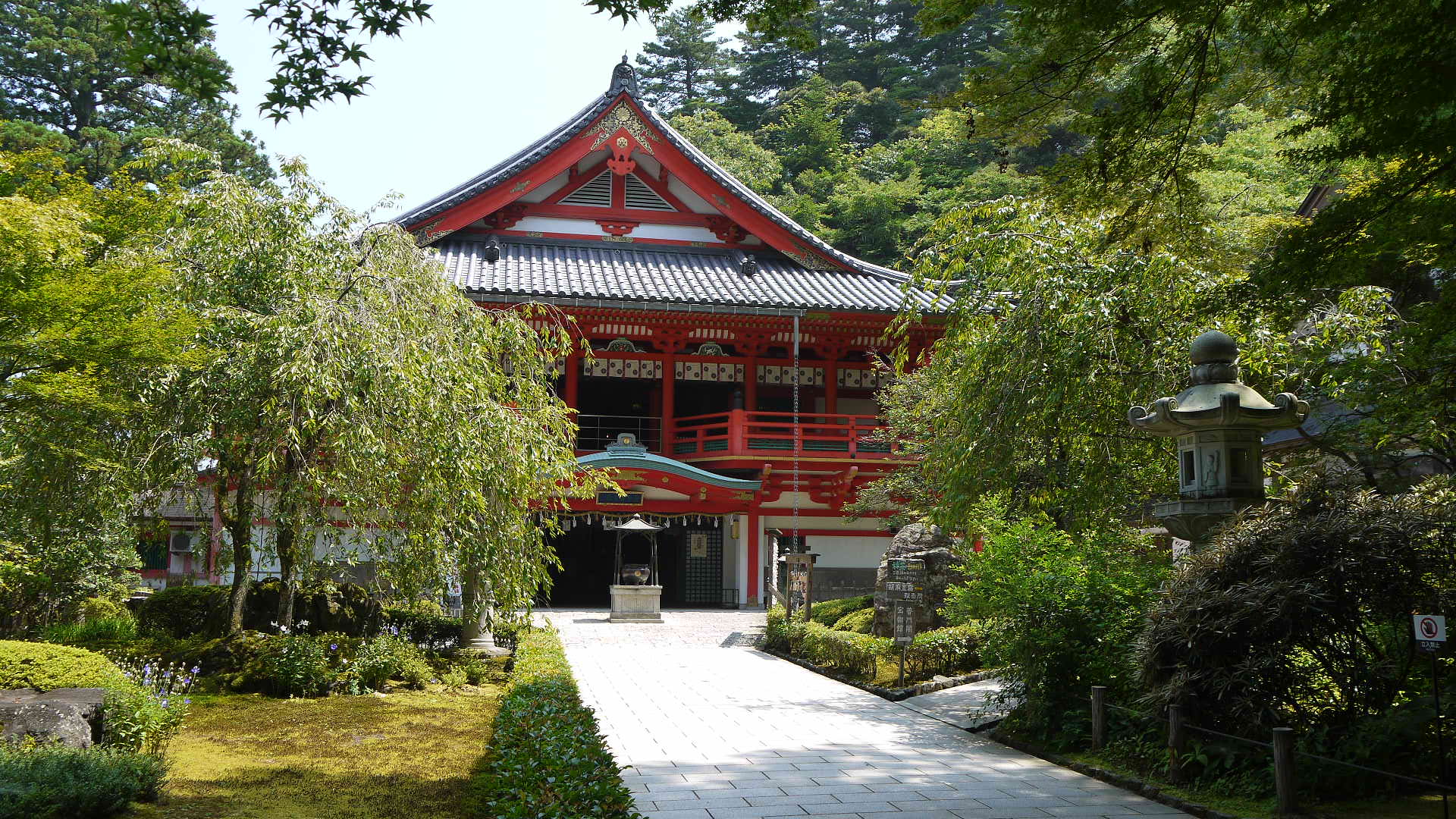 那谷寺 奇岩遊仙境あたりの岩山