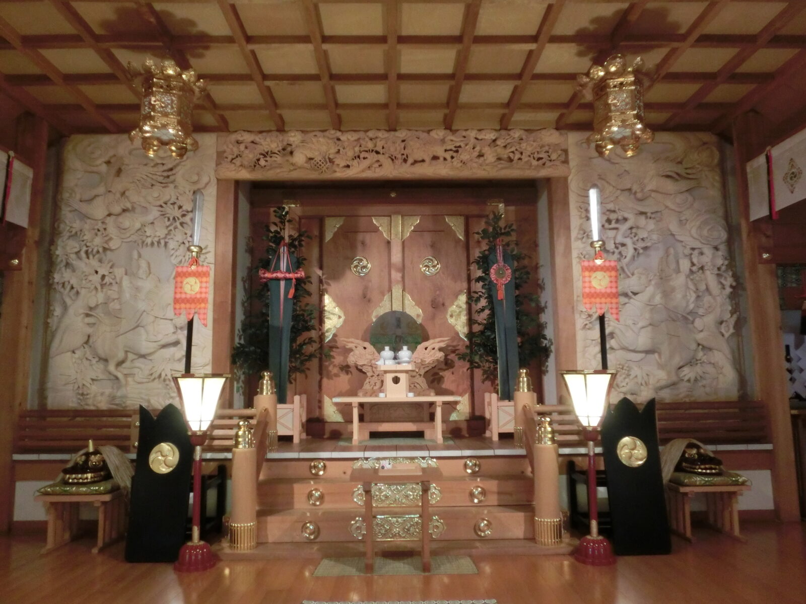 西野神社の本殿