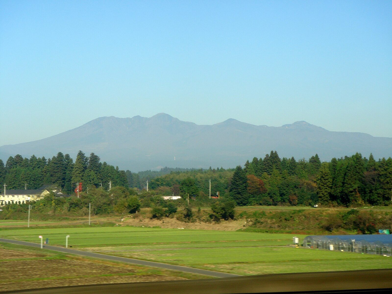 矢板市安沢付近から望む高原山