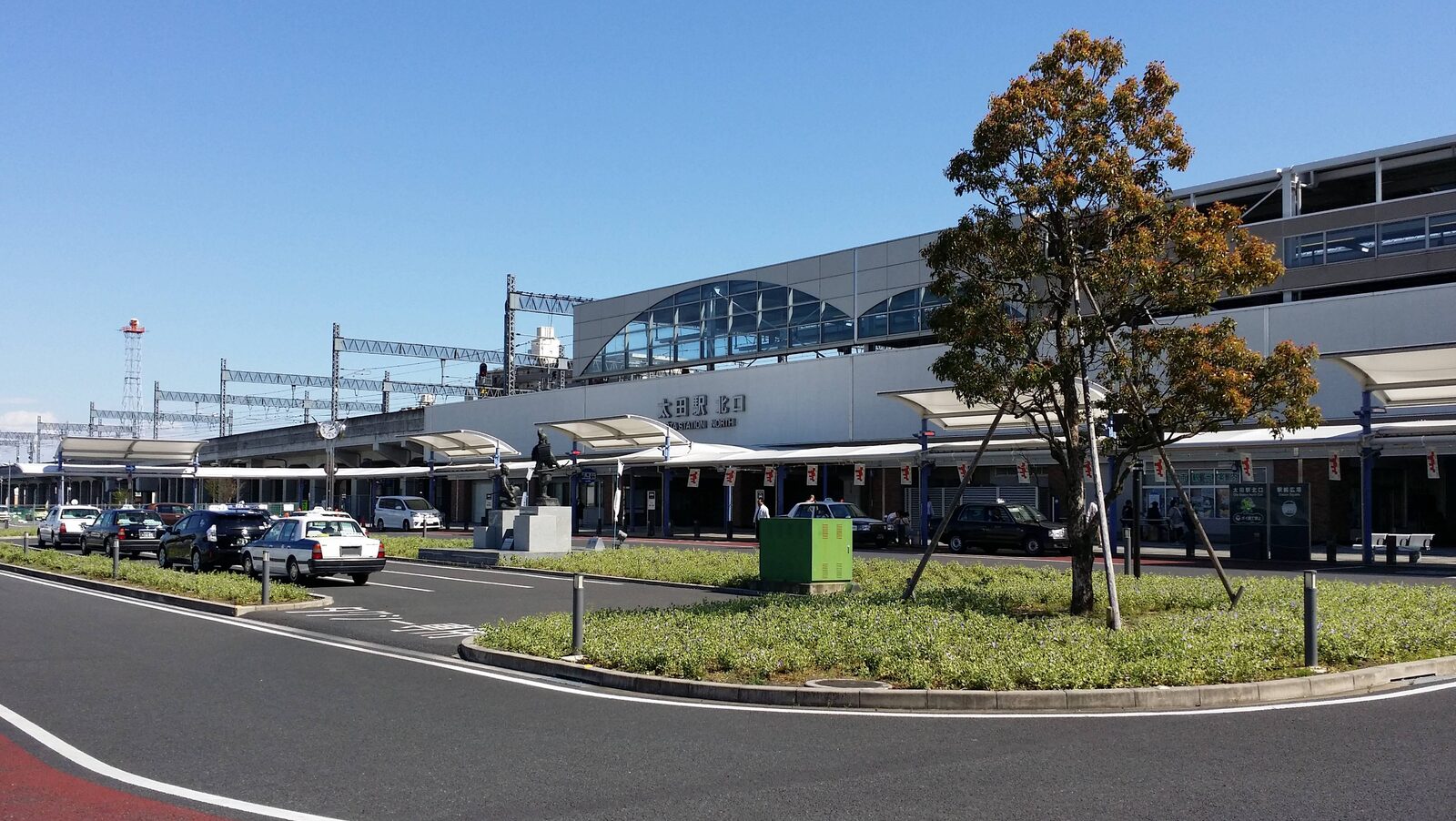 東武太田駅北口