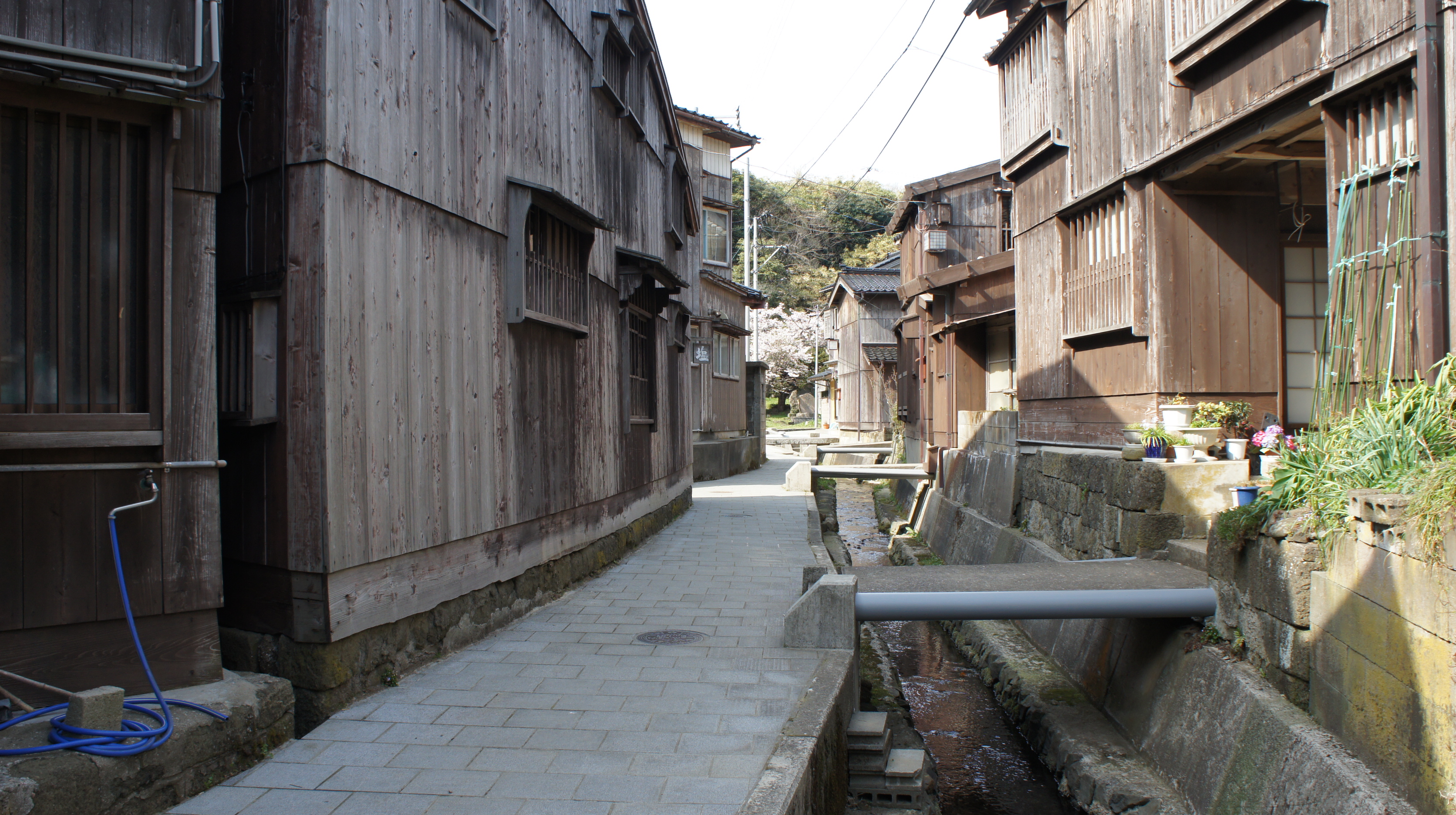 宿根木のシンボル、三角家