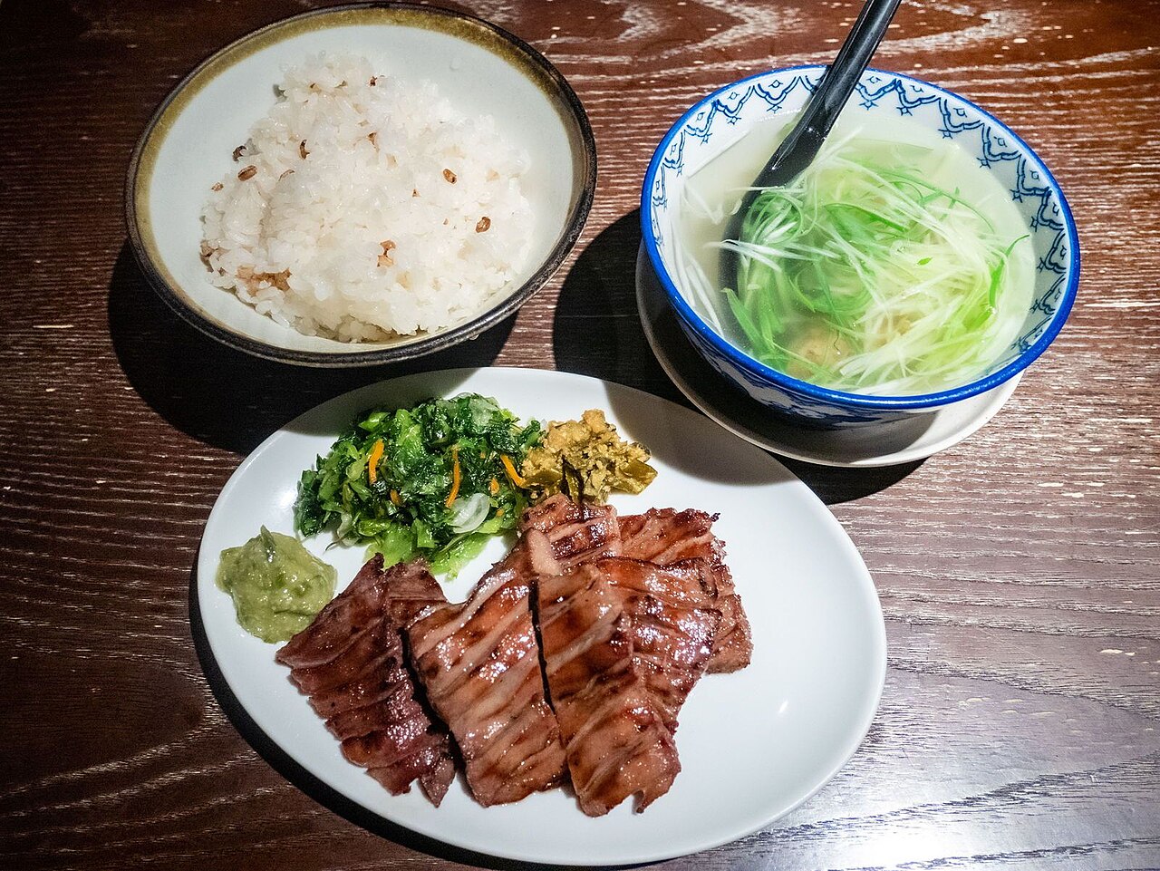 厚切り牛たん定食
