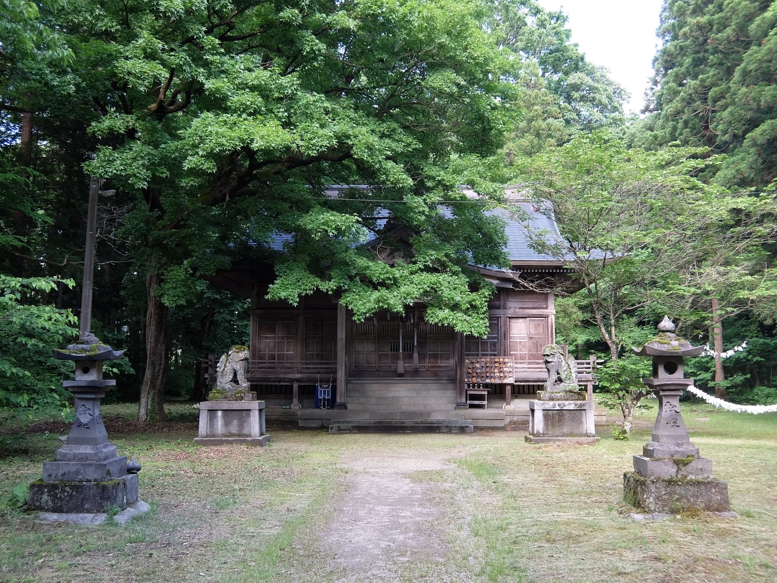 秋田県能代市・七座神社の社殿