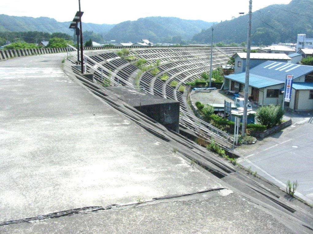 田老の防潮堤、通称万里の長城