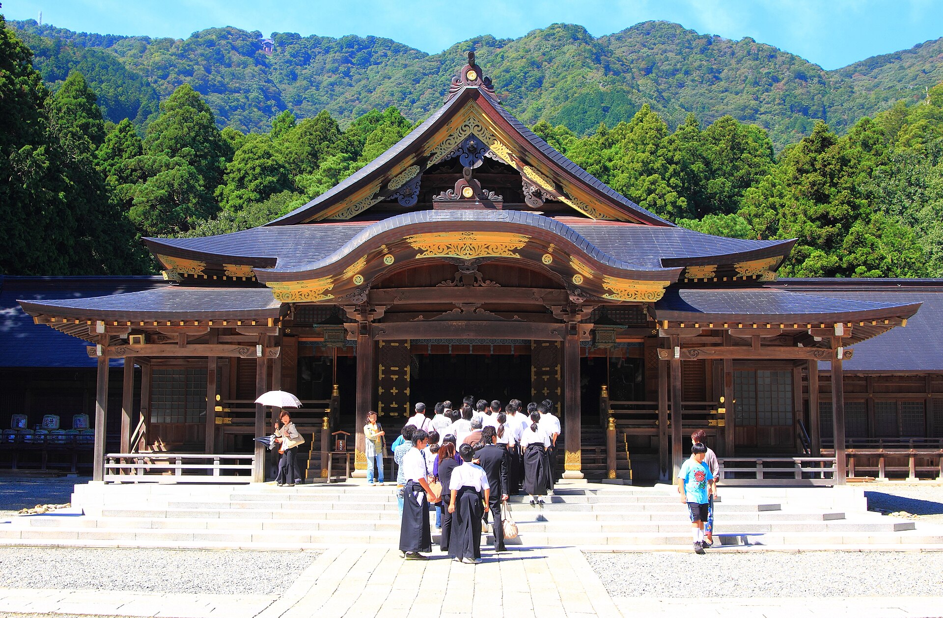 越後一宮 彌彦神社の拝殿
