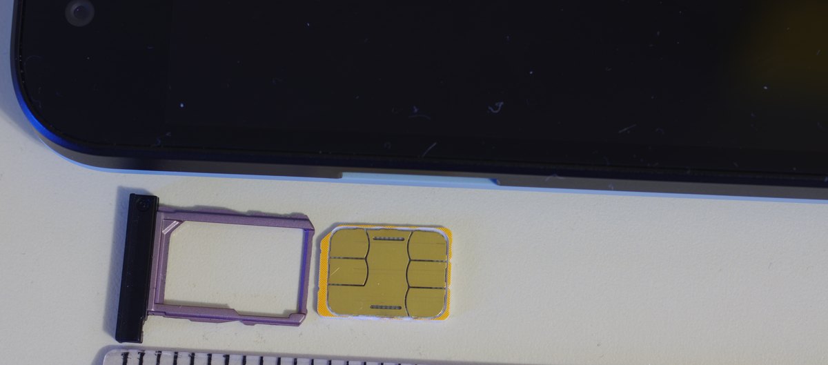 海外eSIM、ポケットWiFi