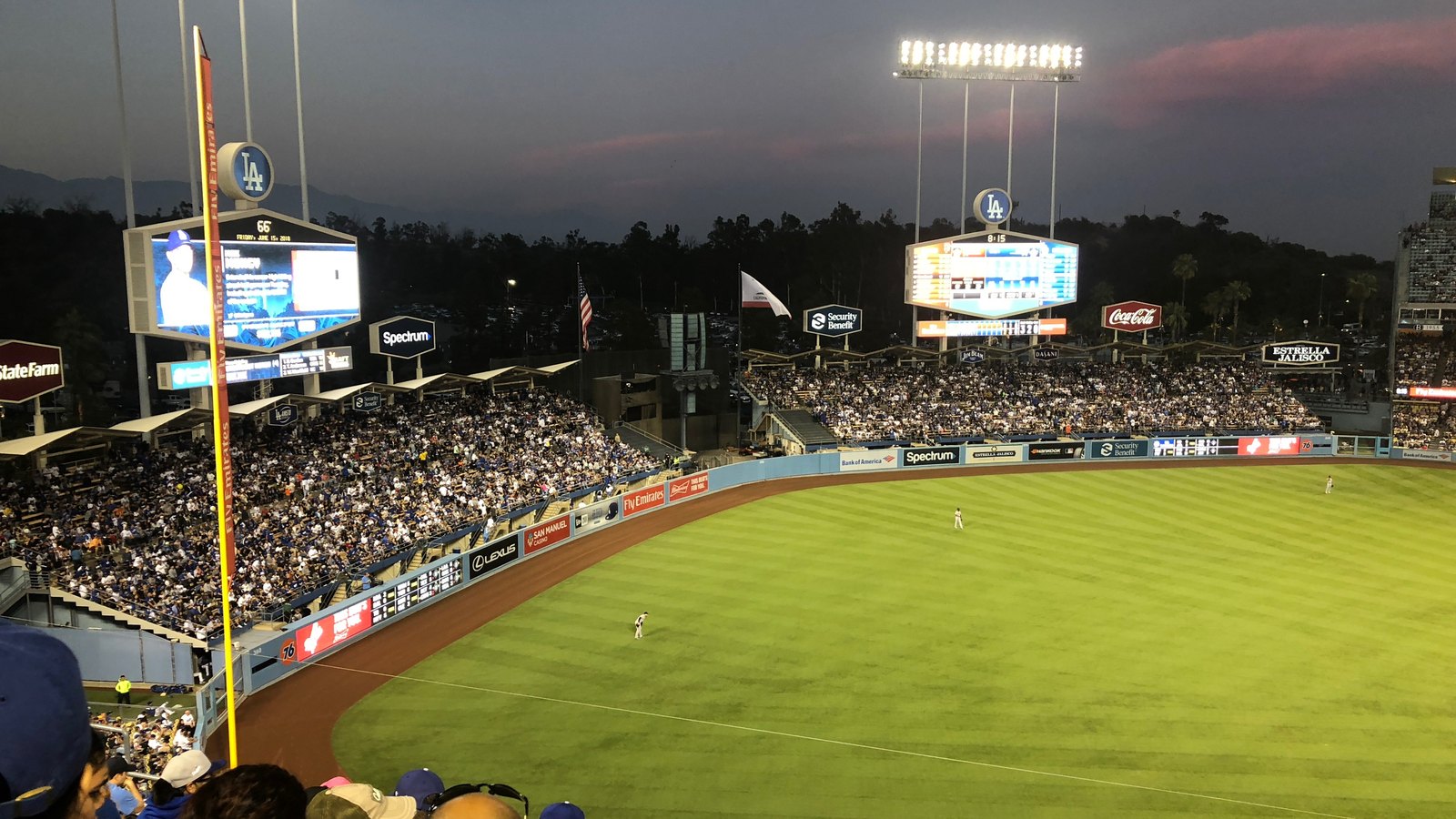 ドジャースタジアムの外野スタンド
