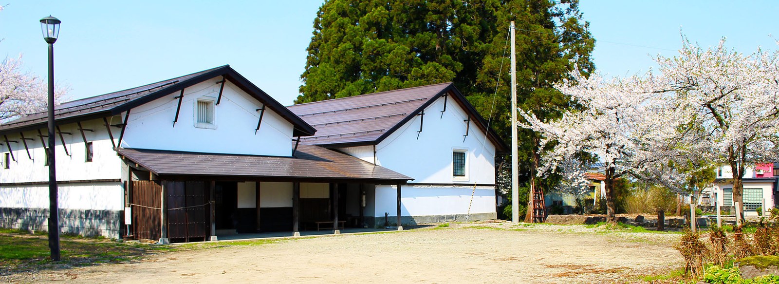 角間川盆踊りの様子