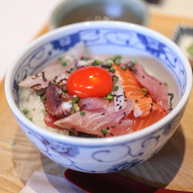 近藤めしの助の料理