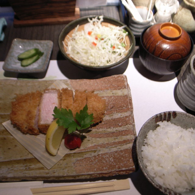 とんかつ食房 厚○の料理