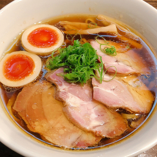 櫻井中華そば店の料理