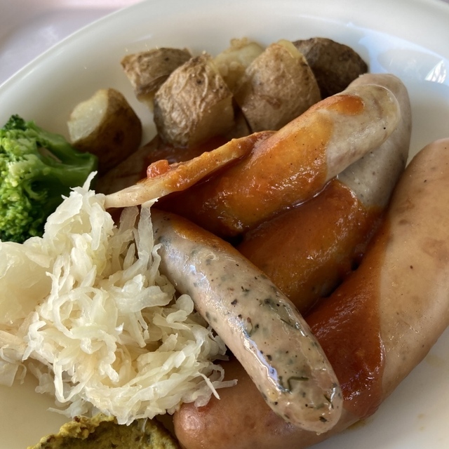 ブルストの料理