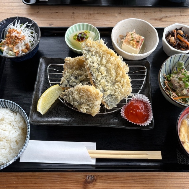 鋸南食堂の料理