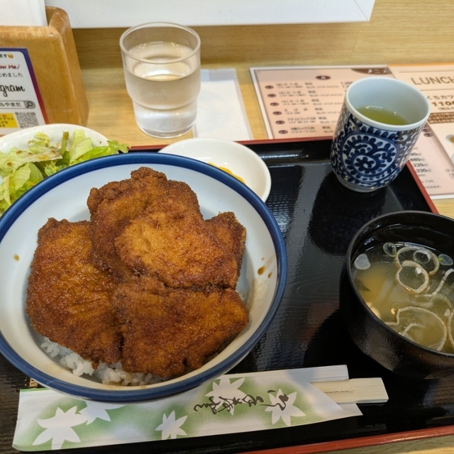 グリルやまだの料理