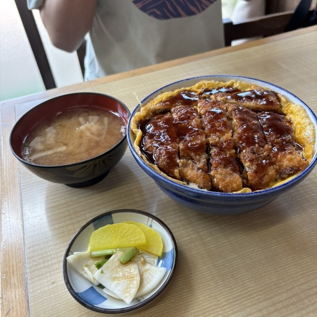 すずや食堂の料理