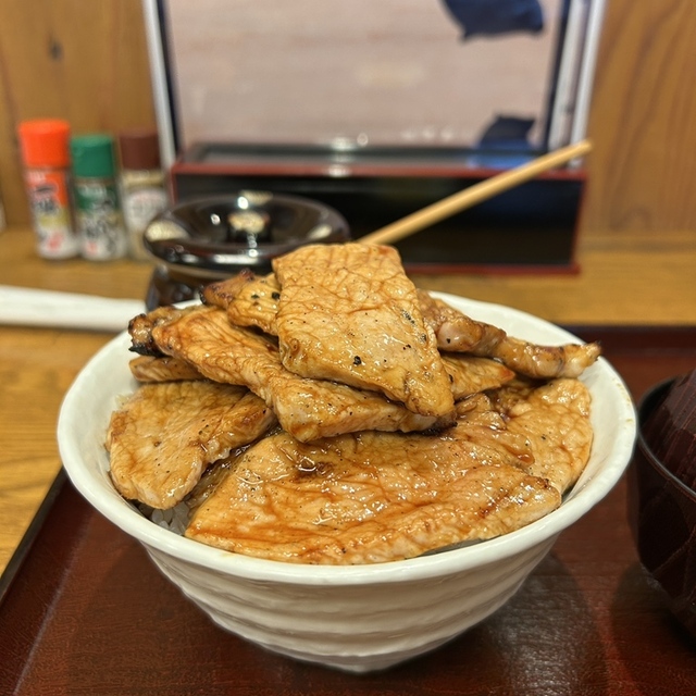 ぶたどん処 ぶた屋の料理