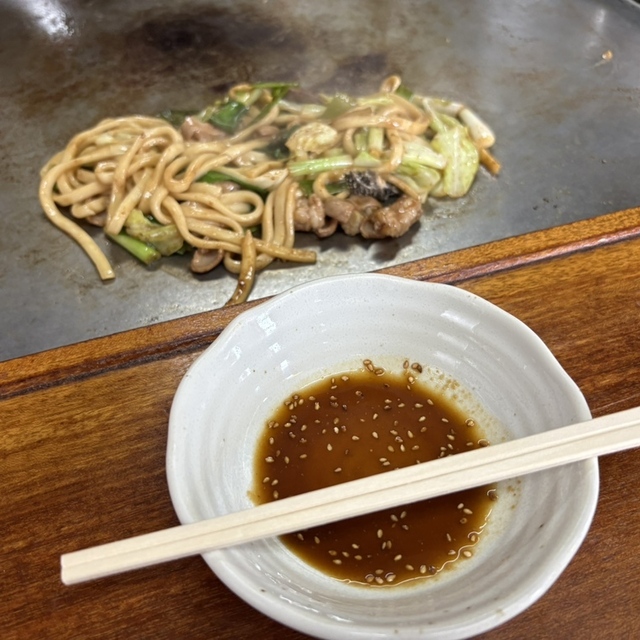 ホルモン焼きうどん 一力 本店の料理