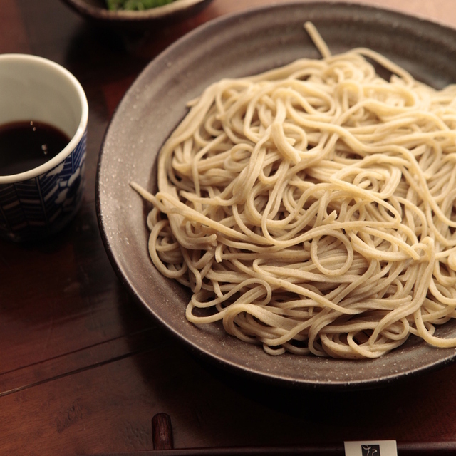 蔵+蕎麦 な嘉屋の料理