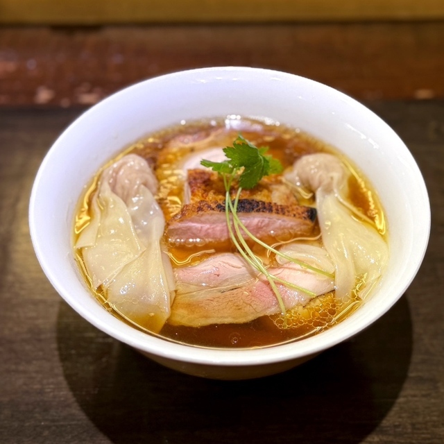 らあめん サンドの料理