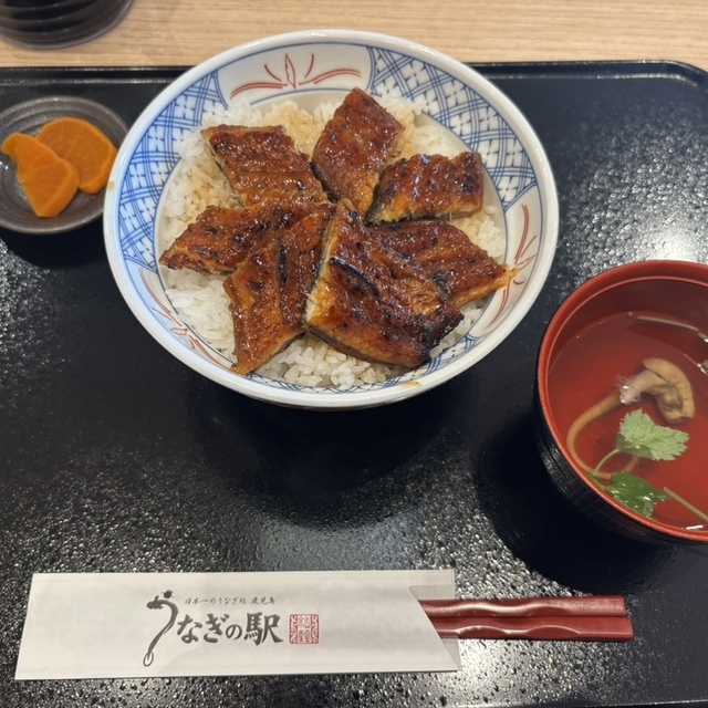 うなぎの駅の料理