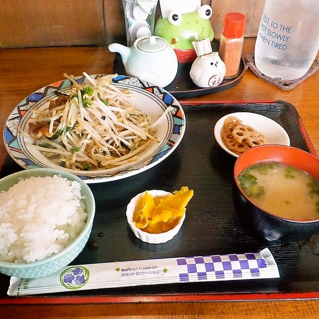 こころ定食こ春の料理